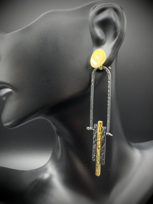 Two Tone Column Earring