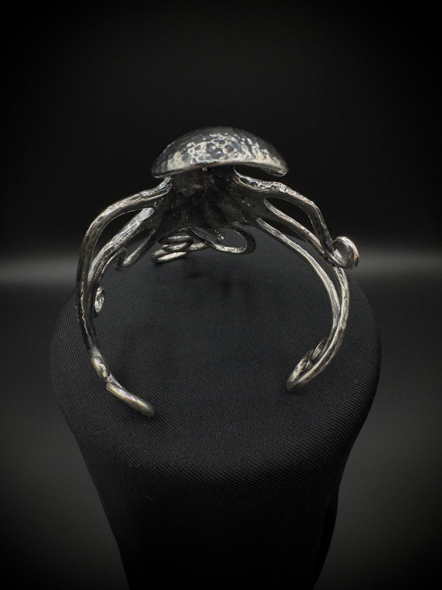 Giant Octopus Bracelet